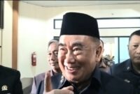 Bupati Tanggamus Moh. Saleh Asnawi saat memberikan keterangan usai tidak kourumnya Paripurna DPRD agenda RAPBD-Perubahan TA 2025, Senin 8 September 2025 | Herdi/Media Prioritastv.com.