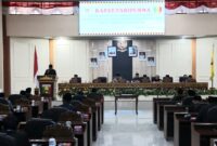 Bupati Tanggamus H. Moh. Saleh Asnawi saat mengucapkan apresiasi atas kehadiran seluruh anggota DPRD yang menghadiri rapat Paripurna APBD-Perubahan Tahun 2025 | Herdi/Media Prioritastv.com.