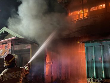 Diduga Konsleting Listrik Sebab Kebakaran di Bumi Waras Bandar Lampung yang Hebohkan Warga.!