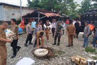 Tim ekspedisi perbaikan jembatan viral di Pekon Tampang Muda, Pematang Sawa, Tanggamus, Senin 22 September 2025 | Dok. Humas Polres Tanggamus.