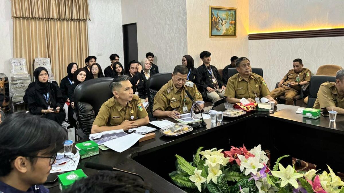 Rapat Pemkab Tanggamus bersama Itera dalam penyusunan Rencana Tata Bangunan dan Lingkungan Wilayah Perkotaan di Bapperida, Selasa 23 September 2025 | Herdi/Media Prioritastv.com.