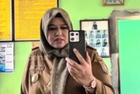 Tangkapan layar video saat Wabup Pringsewu, Umi Laila Sidak di SDN 4 Pagelaran |