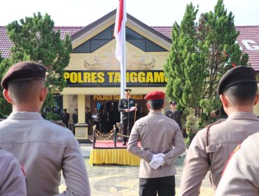 Kapolres Tanggamus AKBP Rahmad Sujatmiko memimpin upacara Hari Kesaktian Pancasila 2025 di Mapolres setempat, Rabu 1 Oktober 2025 | Dok. Humas Polres Tanggamus.