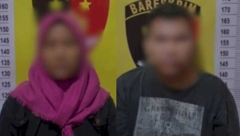 Pasutri, Marsih dan Siregar setelah ditangkap Polsek Tegineneng, Selasa 14 Oktober 2025 | Dok. Humas Polres Pesawaran.