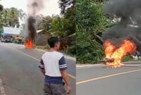 Kolase foto saat motor Honda Beat Pop milik Andi warga Pekon Negeri Ratu saat terbakar di Jalinbar Terbaya, Kota Agung, Tanggamus, Rabu 5 November 2025, lalu | Dok. Warga/Media Prioritastv.com.