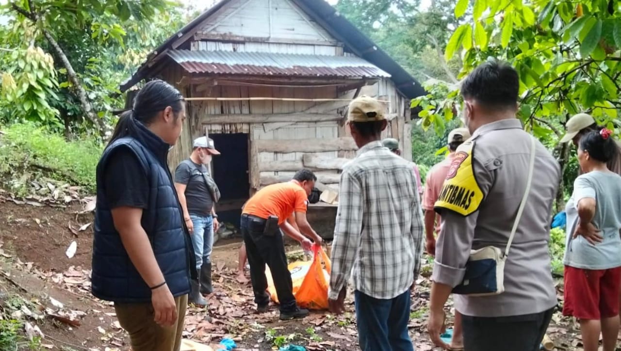 Mayat Petani di Gubuk Wonosobo Tanggamus