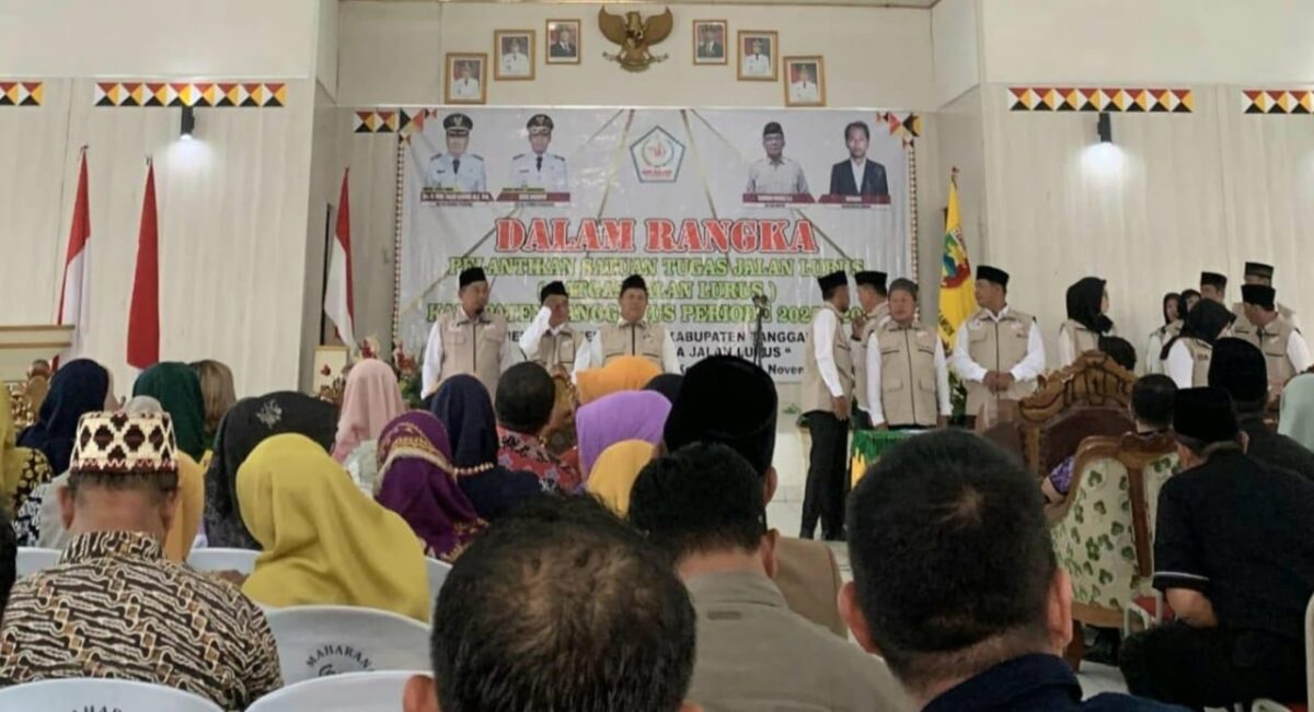 Rangkaian peresmian Satgas Jalan Lurus Periode 2025-2030 yang resmi dilantik oleh Bupati Tanggamus, H. Moh. Saleh Asnawi di GFU Islamic Center, Kota Agung, Jumat 14 November 2025 | Herdi/Media Prioritastv.com.