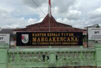 Kantor Kepalo Tiyuh Marga Kencana Tulang Bawang.