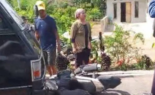 Kecelakaan lalu lintas di Jalan Raya Lintas Barat Km 54–55, Pekon Sukawangi, Kecamatan Pagelaran, Kabupaten Pringsewu, pada hari ketiga Operasi Zebra Krakatau 2025, Rabu (19/11/2025) sekitar pukul 09.30 WIB | warga/Media Prioritastv.com.