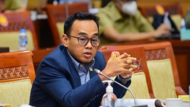 Rano Alfath, Wakil Ketua Komisi III DPR RI Rano Alfath. Ia ditunjuk menjadi Ketua Panitia Kerja (Panja) Reformasi Polri, Kejaksaan, dan Pengadilan.
