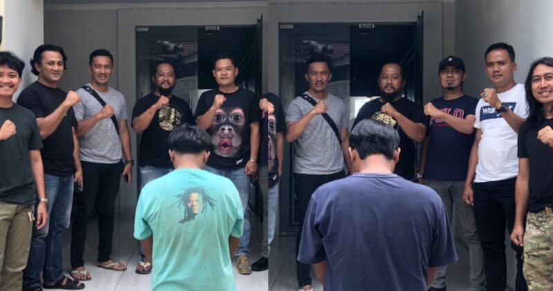 Kedua tersangka yang ditangkap Polres Tanggamus, Senin 1 Desember 2025 | Dok. Humas Polres Tanggamus.