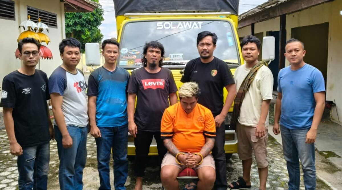 Tersangka YJP usia ditangkap tim gabungan di Jawa Tengah, Jumat 5 Desember 2025 | Dok. Humas Polres Tulang Bawang.