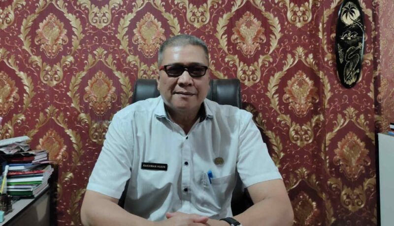 Plt. Kadisdikbud Tanggamus, Rakhman Husin.