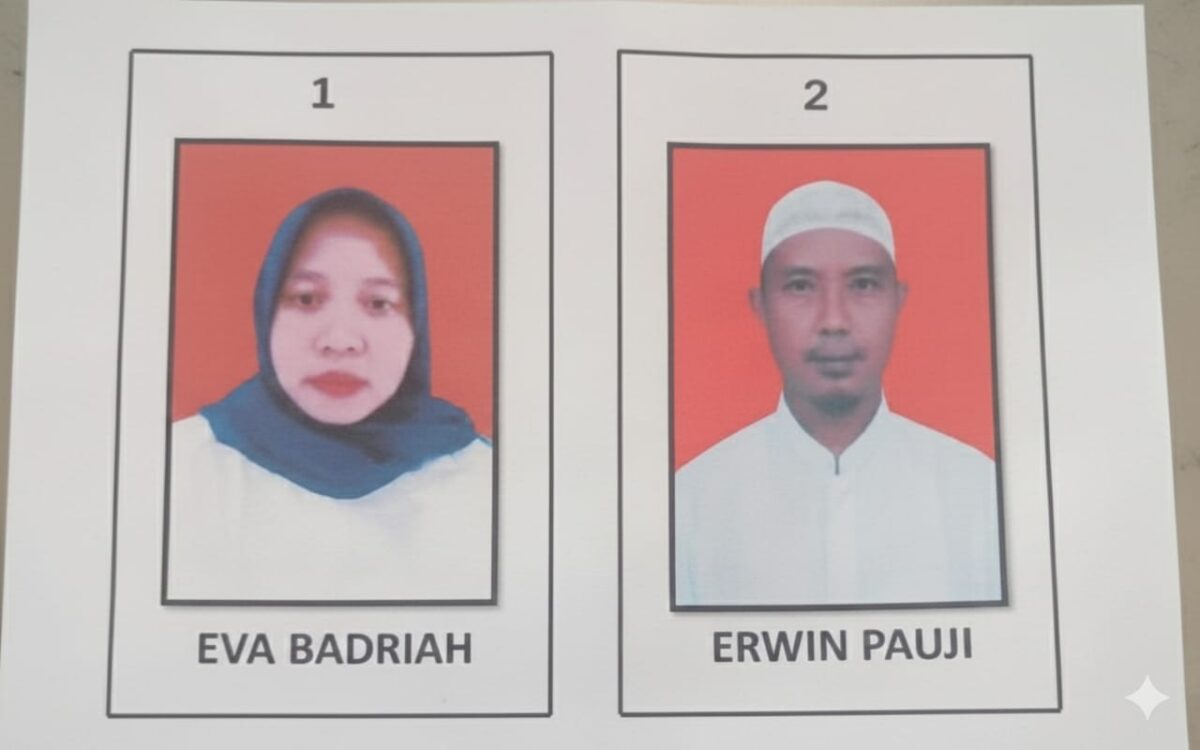 Dua calon yang mengikuti Pilkakon PAW, Pekon Srimanganten, Pulau Panggung, Tanggamus.