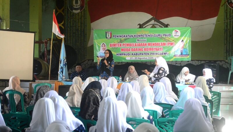Himpaudi Pringsewu Gelar BIMTEK Deep Learning untuk Guru PAUD, 127 Peserta Ikuti Pelatihan.(Foto:Prioritastv.com/Dok Himpaudi Pringsewu)