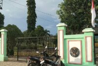 Kondisi gerbang utama Cagar Budaya Batu Bedil di Pekon Gunung Meraksa, Pulau Panggung, Tanggamus, Sabtu 10 Januari 2025.