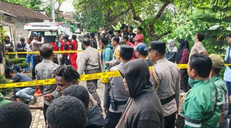 Suasana Duka di Gang Puntodewo, Sidorejo, Ngestiharjo, Kapanewon Kasihan, Kabupaten Bantul, Daerah Istimewa Yogyakarta, Sabtu (17/1/2026) pagi.