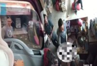 Kolase foto saat istri korban memperingatkan pelaku agar tidak datang ke tokonya yang saa itu juga pelaku mengancam korban dan ketika peristiwa penusukan yang terekam CCTV pada Senin 19 Januari 2026 siang | ist/Media Prioritastv.com.