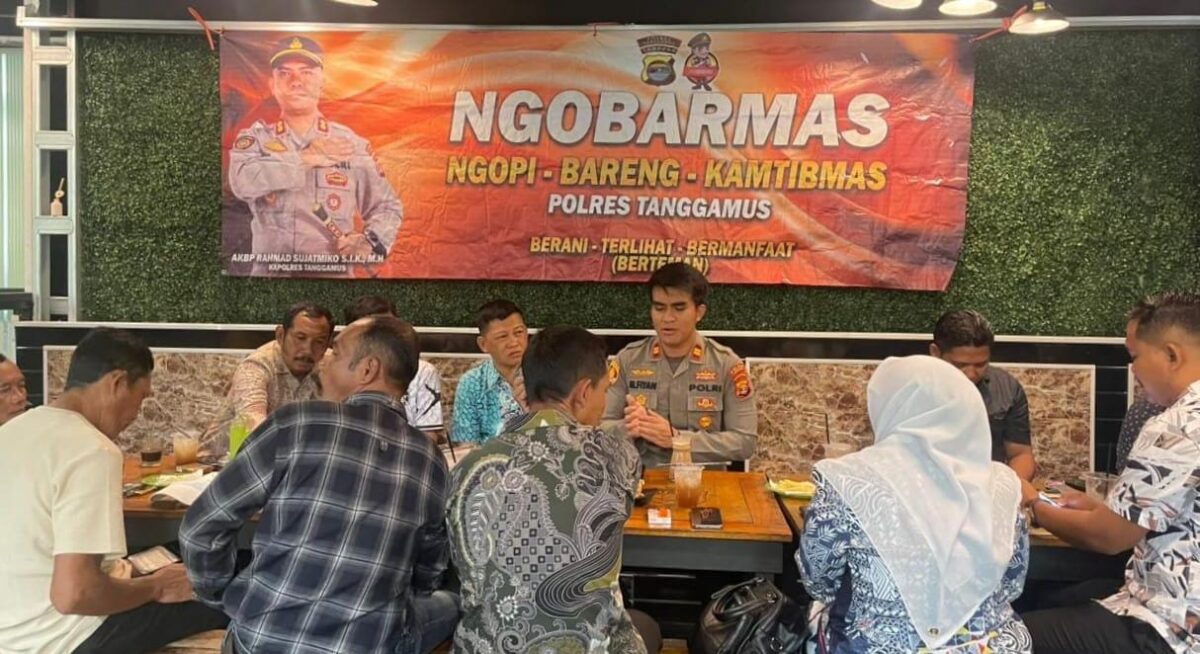 Pelaksanaan Ngobarmas Kapolsek Talang Padang di Kecamatan Gisting bersama Camat dan para kepala pekon, Kamis 22 Januari 2026 | Dok. Humas Polres Tanggamus.