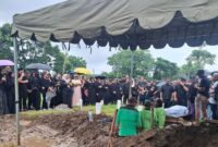 Prosesi Pemakaman Lula Lahfah di TPU Rawa Ternate, Cakung, Jakarta Timur, Sabtu 24 Januari 2026, siang.