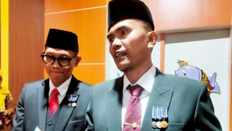 Inspektur Tanggamus Suhendar Zuber saat memberikan keterangan usai pelantikan di Aula Setdakab, Senin 26 Januari 2026.