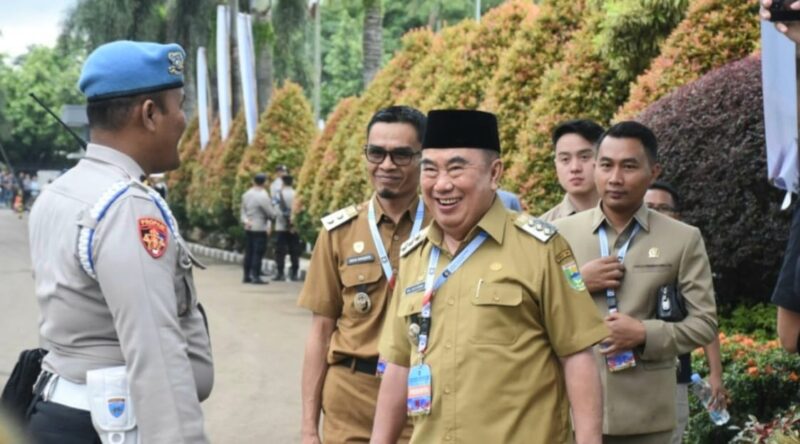 Bupati Tanggamus Moh. Saleh Asnawi, Wabup Agus Suranto dan Ketua DPRD Agung Setyo Utomo saat tiba di Sentul, Senin 2 Februari 2026 | Dok. Kominfo Tanggamus.
