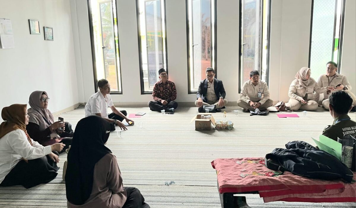 Polres Tanggamus bersama instansi terkait saat melaksanakan klarifikasi awal di Ponpes Al Fatah Talang Padang, Rabu 4 Februari 2026 | Dok. Humas Polres Tanggamus.