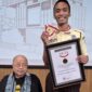 Khoirul Anam bersama Pendiri Yayasan MURI Jaya Suprana Sarwono dari IPN | Dok. Kompas.com.