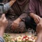 Ilustrasi pengambilan gambar dan video dalam situasi duka | ilustrasi Media Prioritastv.com.