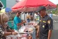 Pembelian Takjil kepada UMKM yang akan disalurkan jumat berkah Granat Tanggamus dan FWK-KT di Kota Agung, Jumat 27 Februari 2026 | 