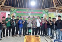 Foto bersama Kapolsek Ngaras Iptu Doni Dermawan bersama ormas dan okp saat buka bersama Kamis 5 Februari 2026 | ist/Media Prioritastv.com.