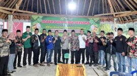 Foto bersama Kapolsek Ngaras Iptu Doni Dermawan bersama ormas dan okp saat buka bersama Kamis 5 Februari 2026 | ist/Media Prioritastv.com.