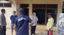 Polisi saat melakukan olah TKP penemuan mayat di Desa Way Mili, Gunung Pelindung, Lampung Timur, Sabtu 14 Maret 2026 | ist/Media Prioritastv.com.