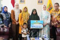 Pemprov Lampung Santuni 4 Keluarga Korban Kebakaran Terra Drone asal Lampung Barat, Metro, Tanggamus dan Lampung Selatan
