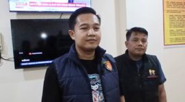Kasat Reskrim Polres Lampung Selatan AKP Noviarif Kurniawan saat memberikan keterangan pers, Minggu 15 Marat 2026 | Dok. Humas Polres Lampung Selatan.