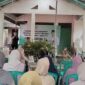 Anggota DPRD Tanggamus, Buyung Alamsyah saat memberikan sambutan dalam Reses Masa Sidang II Tahun 2026 kediaman Jumani Dusun Klaten II Pekon Sukaraja, Semaka, Selasa 17 Maret 2026 | Sumentri/Media Prioritastv.com.