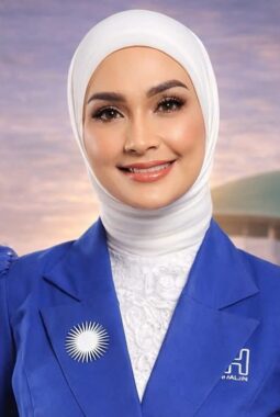 Putri Zulkifli Hasan Jadi Satu-satunya Perempuan Pimpin Fraksi di DPR RI Periode 2024–2029