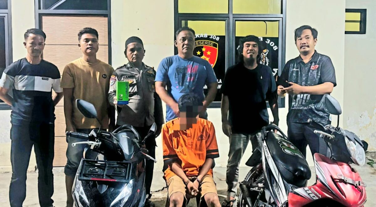 Tersangka R (24) warga Kampung Bakung Ilir, Gedung Meneng, Tulang Bawang usai ditangkap sebelum dijebloskan penjara, Selasa 24 Maret 2025 | Dok. Humas Polres Tulang Bawang.