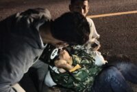 Para pemuda Tanggamus saat mengamankan satu pelaku pencurian mobil di Pekon Fajar Agung, Kecamatan Pringsewu, Kabupaten Pringsewu, Sabtu 7 Maret 2026, lalu | ist/Media Prioritastv.com.