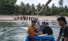 Perjuangan Dua Perawat Puskesmas Martanda Tanggamus Dampingi Ibu Hamil Seberangi Lautan Demi Persalinan