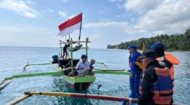 Patroli gabungan Satpolairud Polres Tanggamus, Dit Polairud dan Dinas Perikanan di Teluk Semaka, Kamis 23 April 2026 | Dok. Humas Polres Tanggamus.