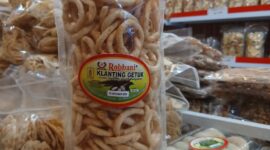 Klanting getuk produksi Robbani Snack asal Pringsewu siap ekspor ke Taiwan, camilan tradisional berbahan singkong yang kini sukses menembus pasar internasional. (Foto: istimewa)