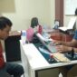 Pelaku penganiayaan istri di Pringsewu saat menjalani pemeriksaan usai ditangkap di rumah kosong area pesawahan Gading Rejo, Kamis 7 April 2026 | Dok. Humas Polres Pringsewu.