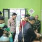 Korban saat mendapatkan perawatan medis Klinik di Desa Bumi Restu, Kecamatan Abung Timur, Lampung Utara usai berhasil dievakuasi, Minggu 10 Mei 2026 pagi | Dok. Humas Polres Lampung Utara.