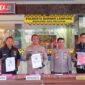 Kapolresta Bandar Lampung Kombes Alfret Jacob Tilukay saat menyampaikan konferensi pers pengungkapan kasus kekerasan seksual terhadap anak tiri, Kamis 14 Mei 2026 | Jumadi/Media Prioritastv.com.