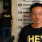 Kolase foto saat tersangka hendak dijebloskan sel tahanan dan tampang pelaku yang dirilis polisi, Sabtu 16 April 2026 | Dok. Humas Polres Tanggamus.