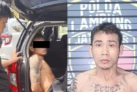 Tersangka sesaat setelah ditangkap dan saat dibawa ke Jatanras Polda Lampung, Senin 18 Mei 2026 | Dok. Humas Polda Lampung.