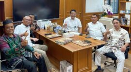 Ketua DPD PSI Tanggamus, Dedi Juniarko bersama Anggota DPD RI asal Lampung saat pertemuan di Kementerian Kehutanan RI, Senin 18 Mei 2026 | Ubay/Media Prioritastv.com.