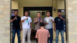 Tersangka Jambret yang berhasil ditangkap Polsek Wonosobo sebelum dijebloskan ke sel tahanan, Jumat 22 Mei 2026 | Dok. Humas Polres Tanggamus.