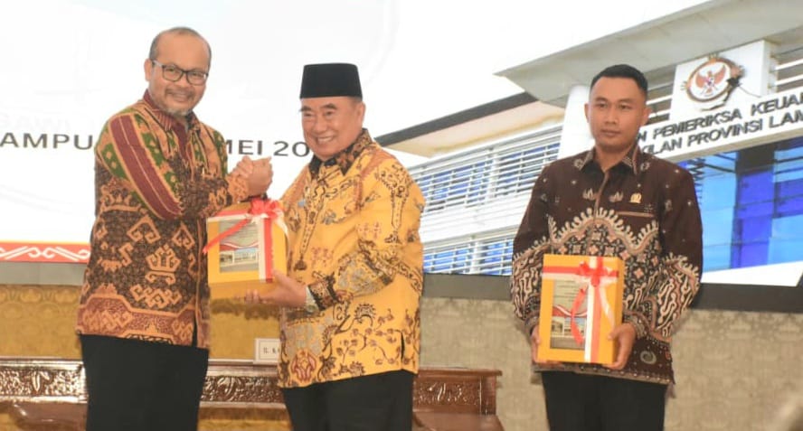 Penyampain WTP Kabupaten Tanggamus oleh BPK RI Perwakilan Lampung kepada Bupati H. Moh. Saleh Asnawi, Jumat 29 Mei 2026 | Dok. Kominfo Tanggamus.